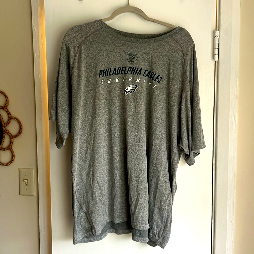 Men’s XXL PHILADELPHIA EAGLES Dry fit shirt